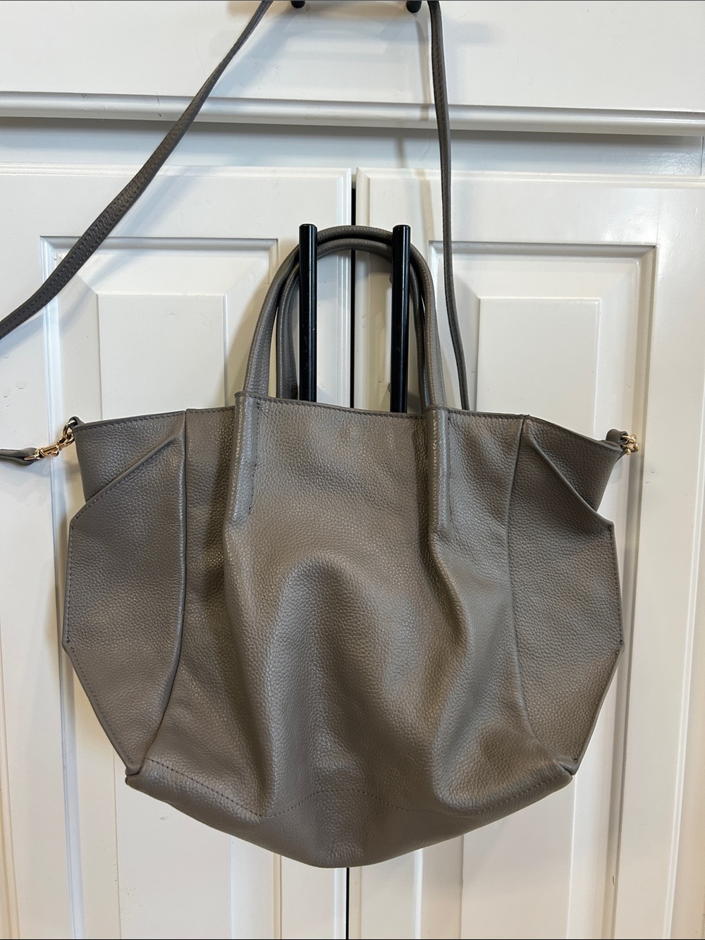 Pebbled Gray Leather Tote with Detachable Strap Oliveve